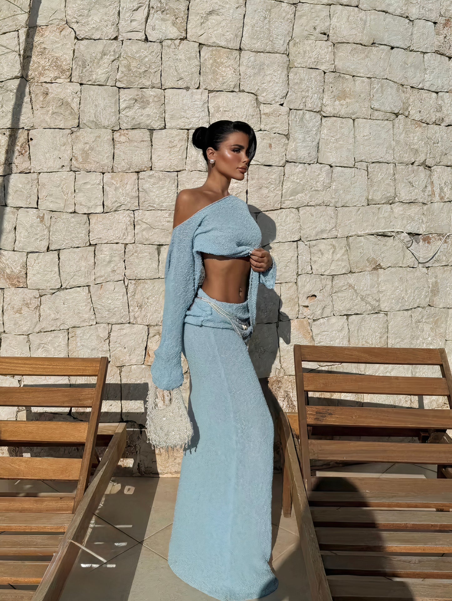 MEDITERRANEAN BREEZE